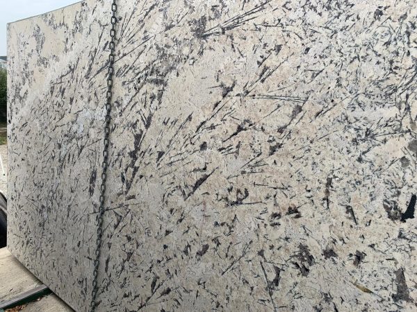 white splash periat 2 cm 600x450 - White splash granit