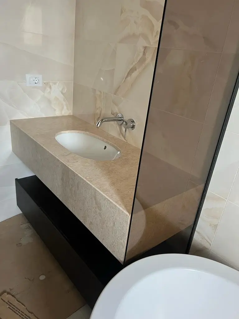Crema Nova 2 1 Blat Bucatarie / Baie