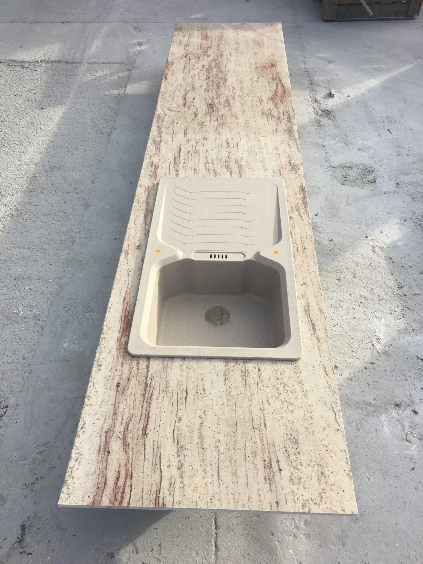 Ivory brown Lot vechi Nr 1 scaled Blat Bucatarie / Baie