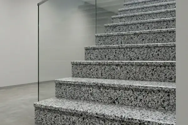 treapta contratreapta granit padang crystal lustruit 600x400 - Contratreapta granit Padang Crystal lustruit 135 x 17 x 2 cm trepte-si-contratrepte, oferte