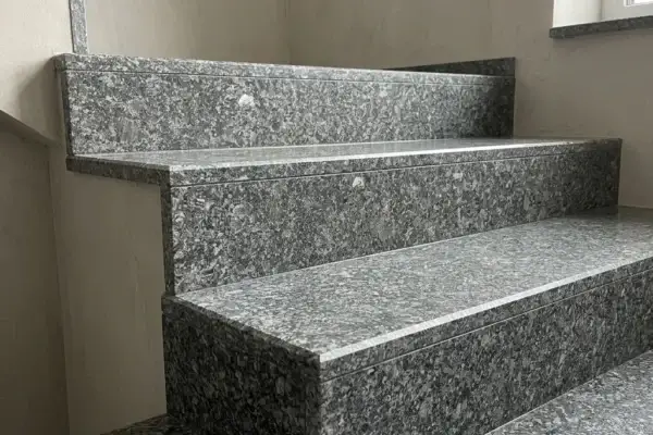 trepte contratrepte granit steel grey lustruit 600x400 - Contratreapta granit Steel Grey lustruit 105 x 16 x 2 cm trepte-si-contratrepte